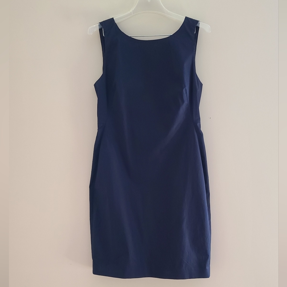 Theory Navy Sleeveless Shift Dress Size 8 Minimalist Work Sheath